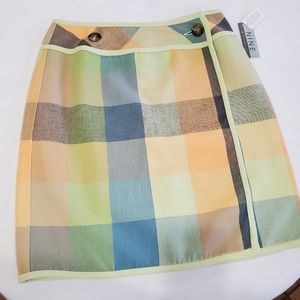 NINE & COMPANY pastel plaid wrap skirt  Sz. 16